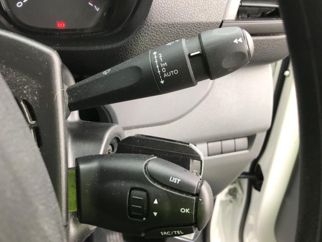 2021 Peugeot Expert 1200 L2 H1 1.5BLUE HDI 100PS PROFESSIONAL EURO 6 (NU71EUC) Image 34