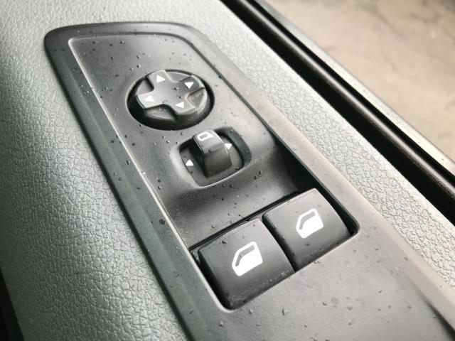 2021 Peugeot Expert 1200 L2 H1 1.5BLUE HDI 100PS PROFESSIONAL EURO 6 (NU71EUC) Image 36