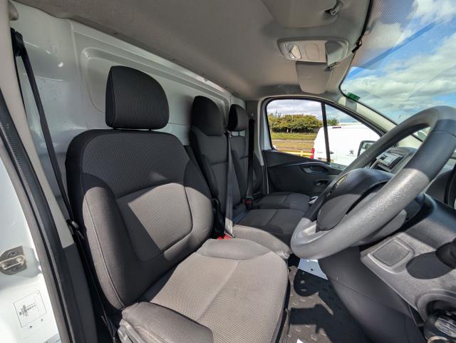 2021 Renault Trafic Ll30 Energy Dci 120 Business+ Van (NU71GVL) Image 11