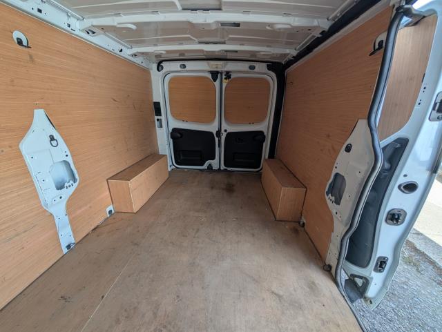 2021 Renault Trafic Ll30 Energy Dci 120 Business+ Van (NU71GVL) Image 15