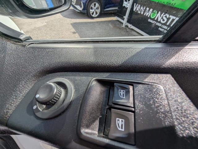 2021 Renault Trafic Ll30 Energy Dci 120 Business+ Van (NU71GVL) Image 18