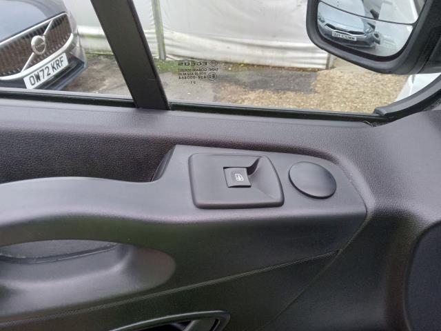 2021 Renault Trafic Ll30 Energy Dci 120 Business+ Van (NU71GYG) Image 18