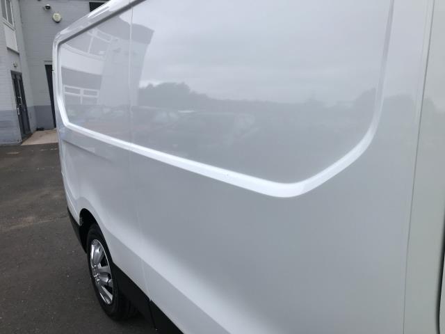 2021 Renault Trafic LL30 L2 H1 BLUE DCi 120PS BUSINESS+  EURO 6 (NU71GYJ) Image 8