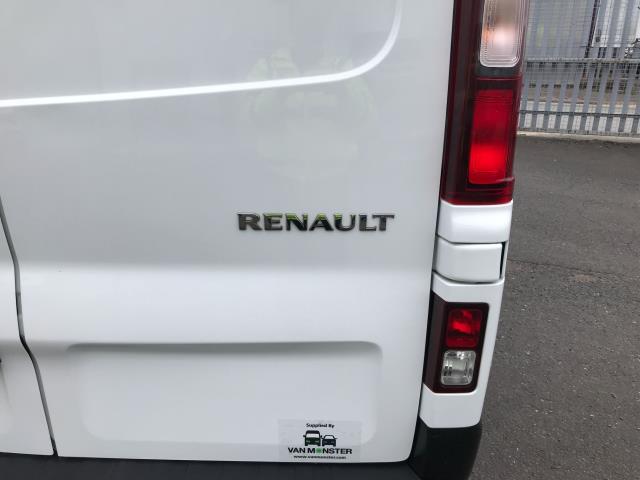 2021 Renault Trafic LL30 L2 H1 BLUE DCi 120PS BUSINESS+  EURO 6 (NU71GYJ) Image 43