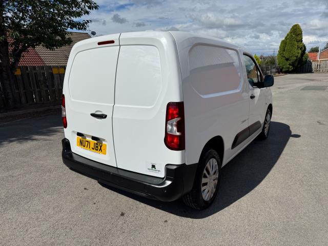 2022 Peugeot Partner 1000 1.5 Bluehdi 100 Professional Premium Van (NU71JBX) Image 9