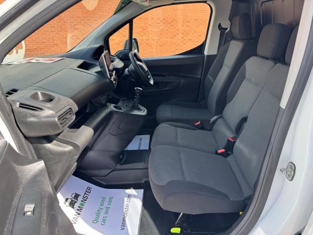2022 Peugeot Partner 1000 1.5 Bluehdi 100 Professional Premium Van (NU71JBX) Image 30