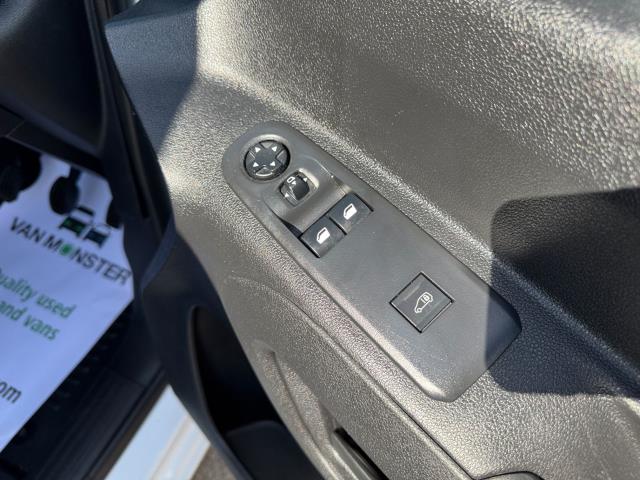 2022 Peugeot Partner 1000 1.5 Bluehdi 100 Professional Premium Van (NU71JBX) Image 19