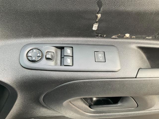 2022 Peugeot Partner 1000 1.5 Bluehdi 100 Professional Premium Van (LIMITED 70MPH) (NU71JCO) Image 32