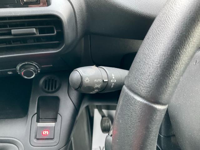 2022 Peugeot Partner 1000 1.5 Bluehdi 100 Professional Premium Van (LIMITED 70MPH) (NU71JCO) Image 31