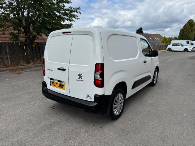 2022 Peugeot Partner 1000 1.5 Bluehdi 100 Professional Premium Van (NU71JNV) Image 9