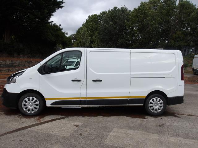 2021 Renault Trafic Ll30 Energy Dci 120 Business+ Van (NU71WHF) Image 5