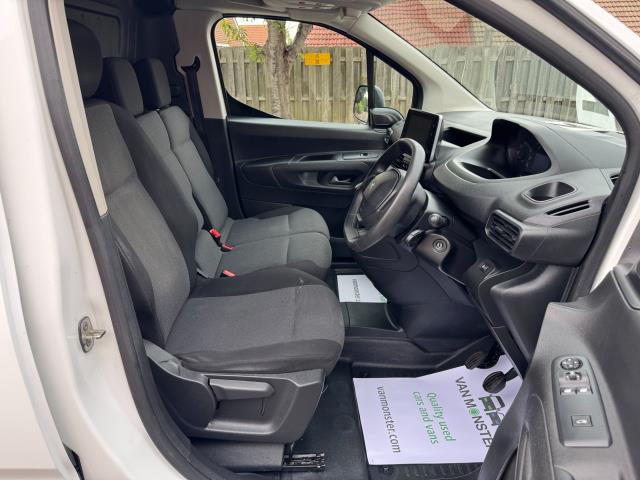 2021 Peugeot Partner 950 1.5 Bluehdi 100 Professional Premium LONG Van (NU71WUM) Image 15