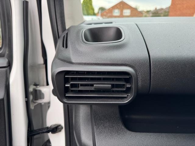 2021 Peugeot Partner 950 1.5 Bluehdi 100 Professional Premium LONG Van (NU71WUM) Image 37