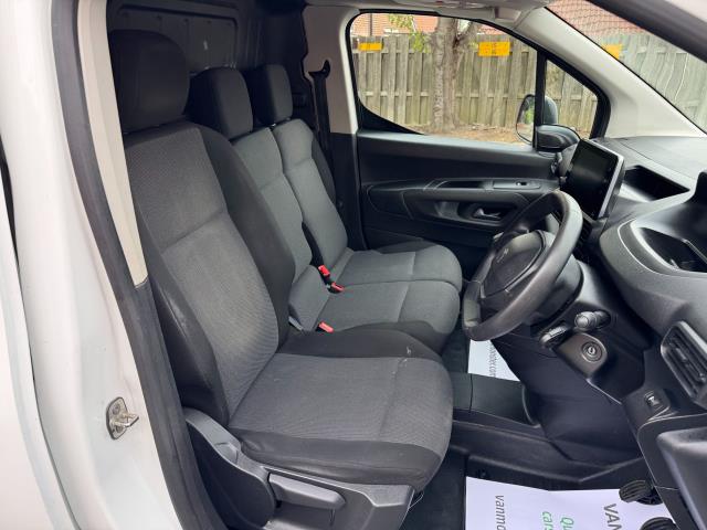 2021 Peugeot Partner 950 1.5 Bluehdi 100 Professional Premium LONG Van (NU71WUM) Image 16