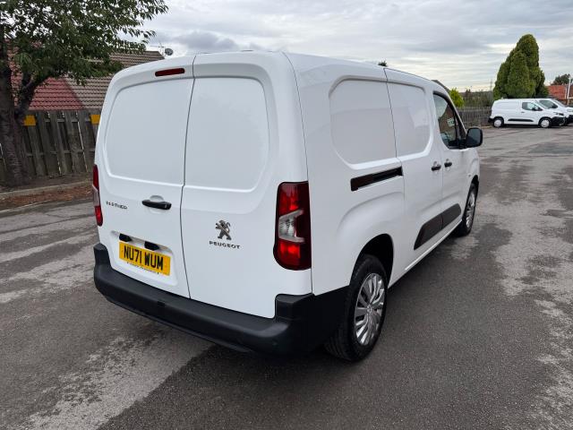 2021 Peugeot Partner 950 1.5 Bluehdi 100 Professional Premium LONG Van (NU71WUM) Image 9
