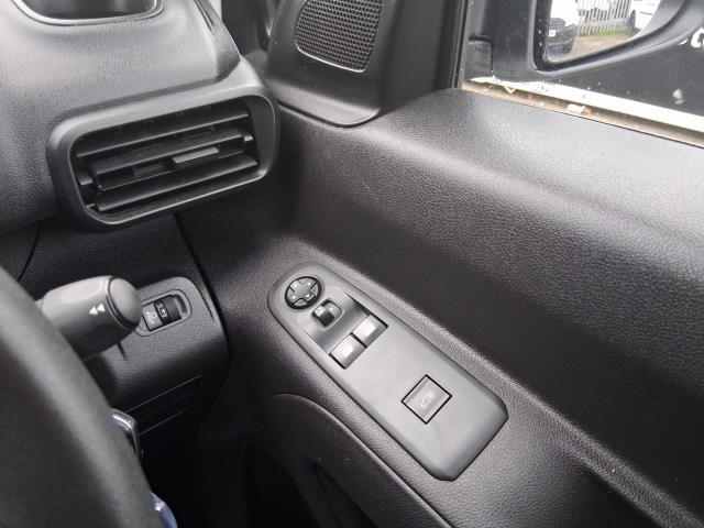 2021 Peugeot Partner 950 1.5 Bluehdi 100 Professional Premium Van (NU71XVM) Image 29