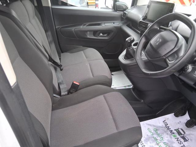2021 Peugeot Partner 950 1.5 Bluehdi 100 Professional Premium Van (NU71XVM) Image 22