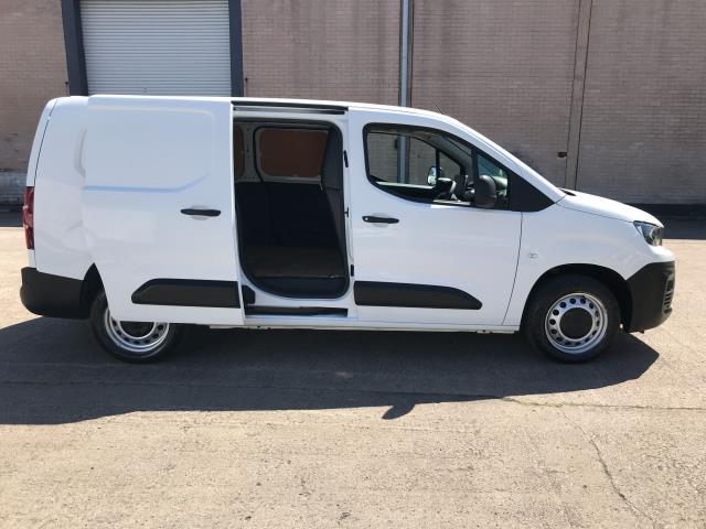 2021 Peugeot Partner L2 950 1.5BLUE HDI 100PS PROFESSIONAL PREMIUM EURO 6 (NU71YCR) Image 8