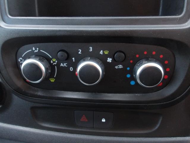 2021 Renault Trafic Ll30 Energy Dci 120 Business+ Van (NU71YJJ) Image 28