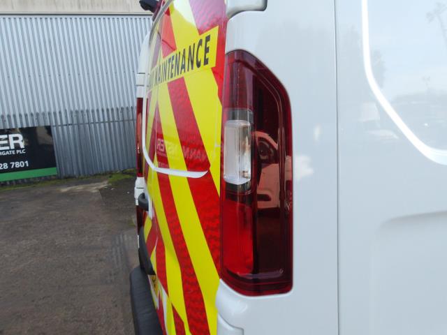 2021 Renault Trafic Ll30 Energy Dci 120 Business+ Van (NU71YJJ) Image 8