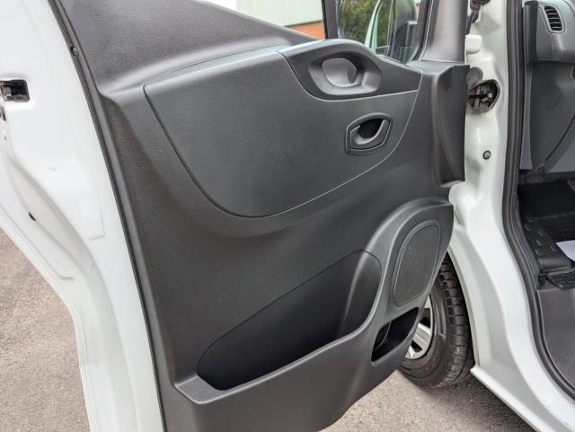 2021 Renault Trafic Ll30 Energy DCI 120 Business+ Van (NU71YJV) Image 26