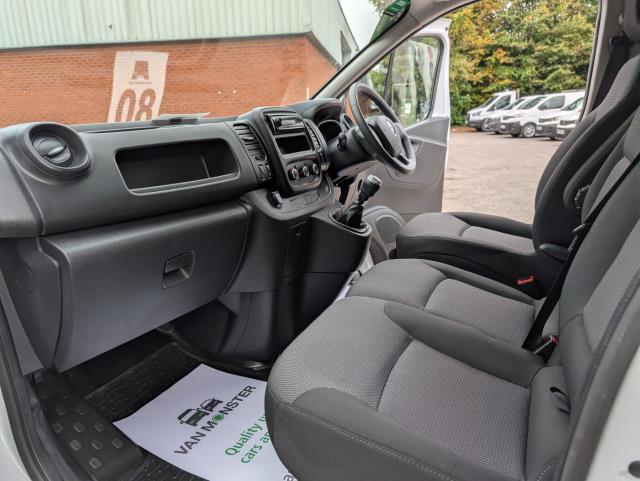 2021 Renault Trafic Ll30 Energy DCI 120 Business+ Van (NU71YJV) Image 24