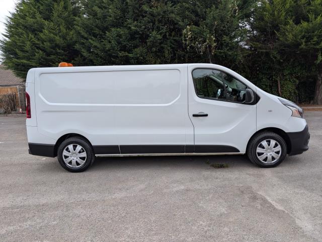2021 Renault Trafic Ll30 Energy DCI 120 Business+ Van (NU71YJV) Image 3