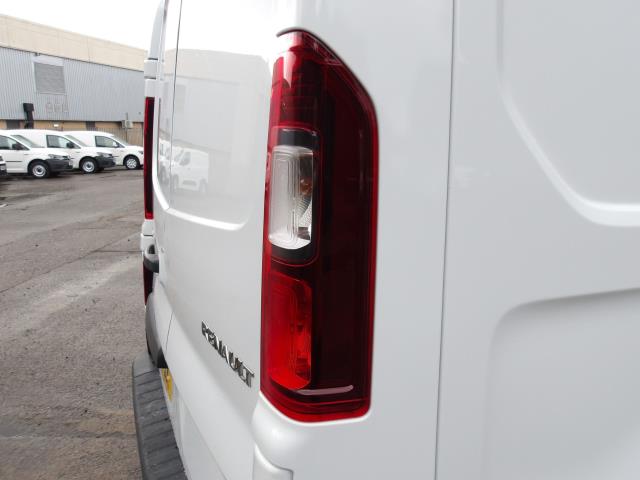 2021 Renault Trafic Ll30 Energy Dci 120 Business+ Van (NU71YJX) Image 10