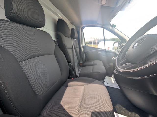 2021 Renault Trafic Ll30 Energy Dci 120 Business+ Van (NU71YKB) Image 14