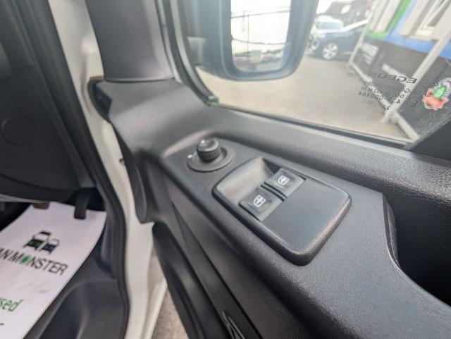 2021 Renault Trafic Ll30 Energy Dci 120 Business+ Van (NU71YKB) Image 19