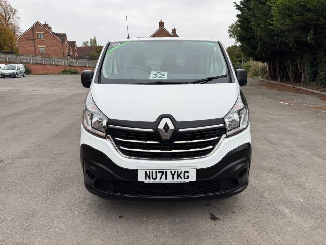 2021 Renault Trafic LL30 L2 H1 BLUE DCi 120PS BUSINESS+  EURO 6 (NU71YKG) Image 3