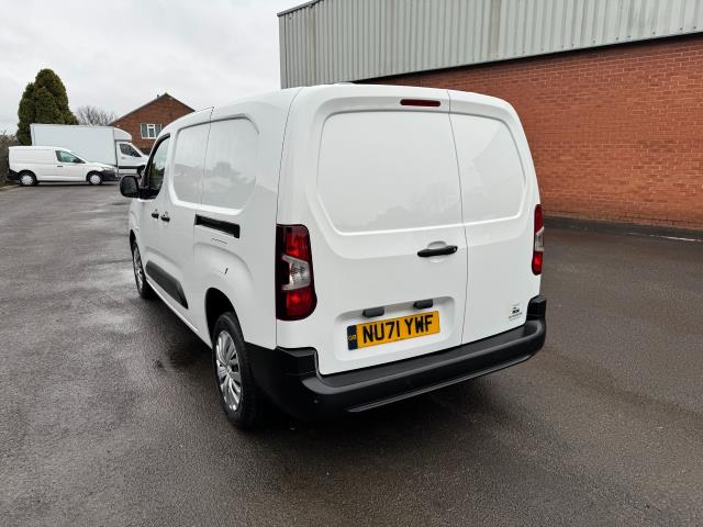 2021 Peugeot Partner 950 1.5 Bluehdi 100 Professional Premium Van (NU71YWF) Image 7