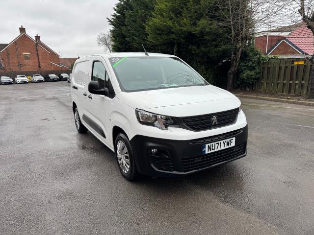 2021 Peugeot Partner 950 1.5 Bluehdi 100 Professional Premium Van (NU71YWF) Image 2