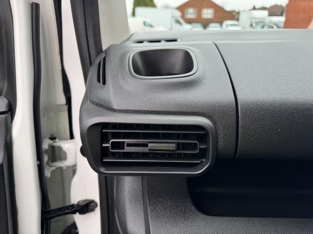 2021 Peugeot Partner 950 1.5 Bluehdi 100 Professional Premium Van (NU71YWF) Image 37