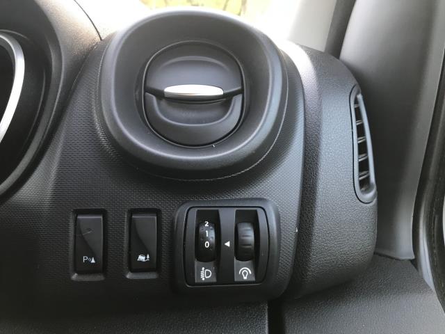 2021 Renault Trafic Ll30 Energy Dci 120 Business+ Van (NU71YYN) Image 31