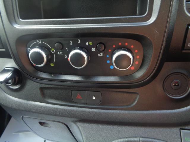 2021 Renault Trafic Ll30 Energy Dci 120 Business+ Van (NU71YYO) Image 25