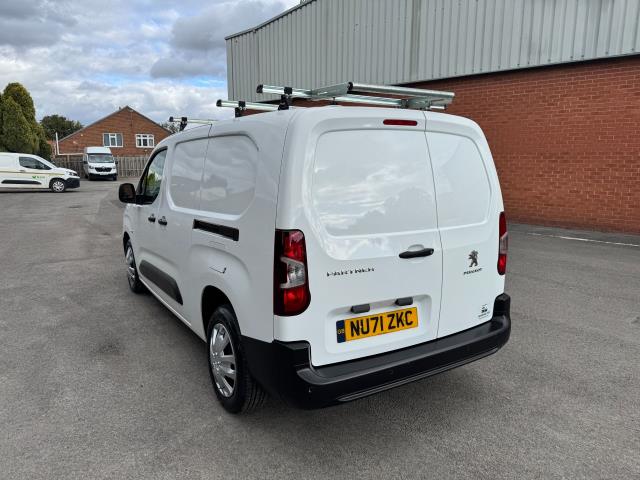 2021 Peugeot Partner 850 1.5 Bluehdi 100 Professional Premium Crew Van (NU71ZKC) Image 7