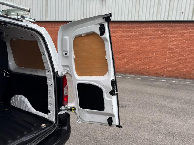 2021 Peugeot Partner 850 1.5 Bluehdi 100 Professional Premium Crew Van (NU71ZKC) Image 56