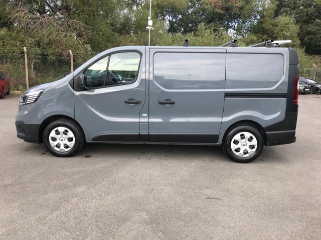 2022 Renault Trafic Sl28 Blue Dci 150 Business Van (NU72GGK) Image 6