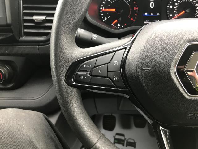 2022 Renault Trafic Ll30 Blue Dci 150 Business Van (NU72GHA) Image 25