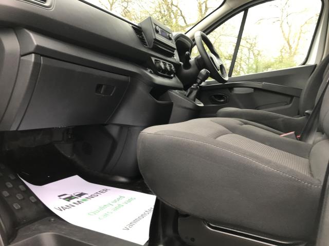 2022 Renault Trafic Ll30 Blue Dci 150 Business Van (NU72GHA) Image 20