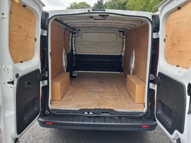 2022 Renault Trafic LL30 L2 H1 BLUE DCI 150PS BUSINESS  EURO 6 (NU72GHA) Image 8