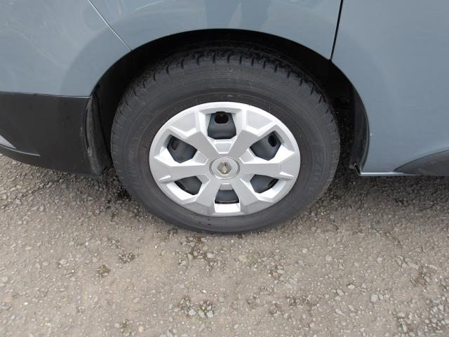 2022 Renault Trafic Sl28 Blue Dci 150 Business+ Van (NU72KMV) Image 13