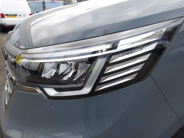 2022 Renault Trafic Sl28 Blue Dci 150 Business+ Van (NU72KMV) Image 14