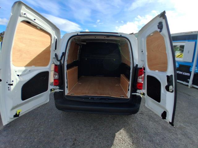 2022 Peugeot Partner 1000 1.5 Bluehdi 100 Professional Premium Van (NU72OPL) Image 16