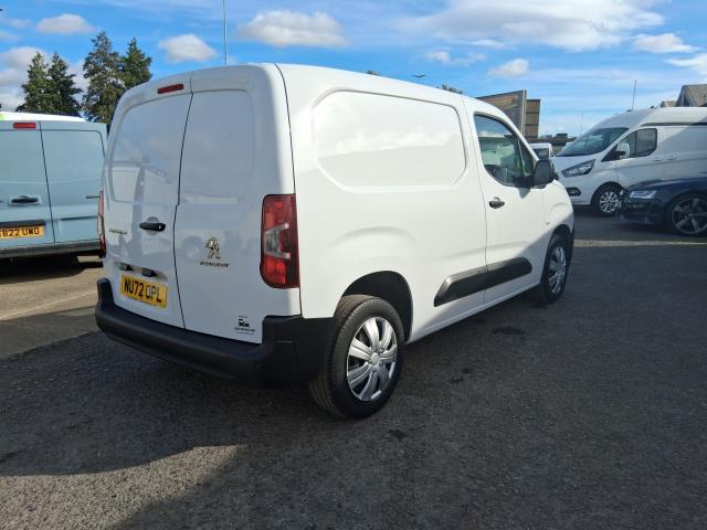 2022 Peugeot Partner 1000 1.5 Bluehdi 100 Professional Premium Van (NU72OPL) Image 9