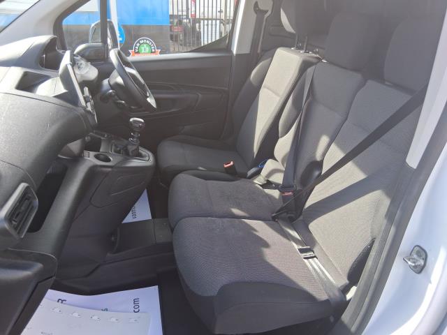 2022 Peugeot Partner 1000 1.5 Bluehdi 100 Professional Premium Van (NU72OPL) Image 18