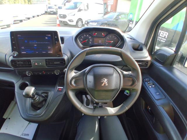2022 Peugeot Partner 1000 1.5 Bluehdi 100 Professional Premium Van (NU72OPL) Image 22