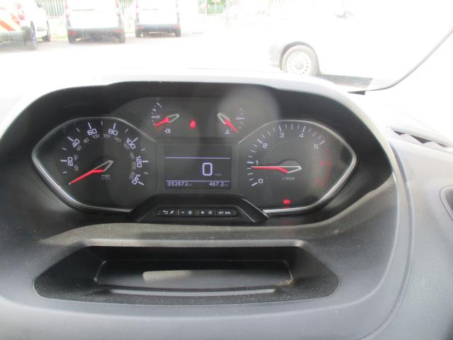 2022 Peugeot Partner 1000 1.5 Bluehdi 100 Professional Premium Van (NU72ORF) Image 14