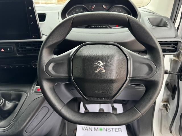 2022 Peugeot Partner 1000 1.5 Bluehdi 100 Professional Premium Van (NU72ORG) Image 22